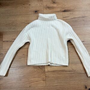 Cropped Ribbed Cream Turtleneck Sweater